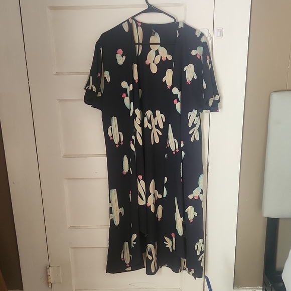 James Campbell Tops - Black Dress with Cactus‎ Print